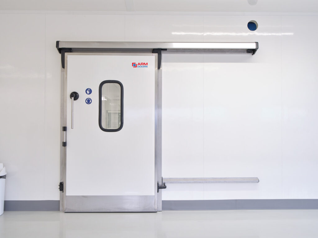 ARM DOORS Koelcel of Vriescel schuifdeur FRP