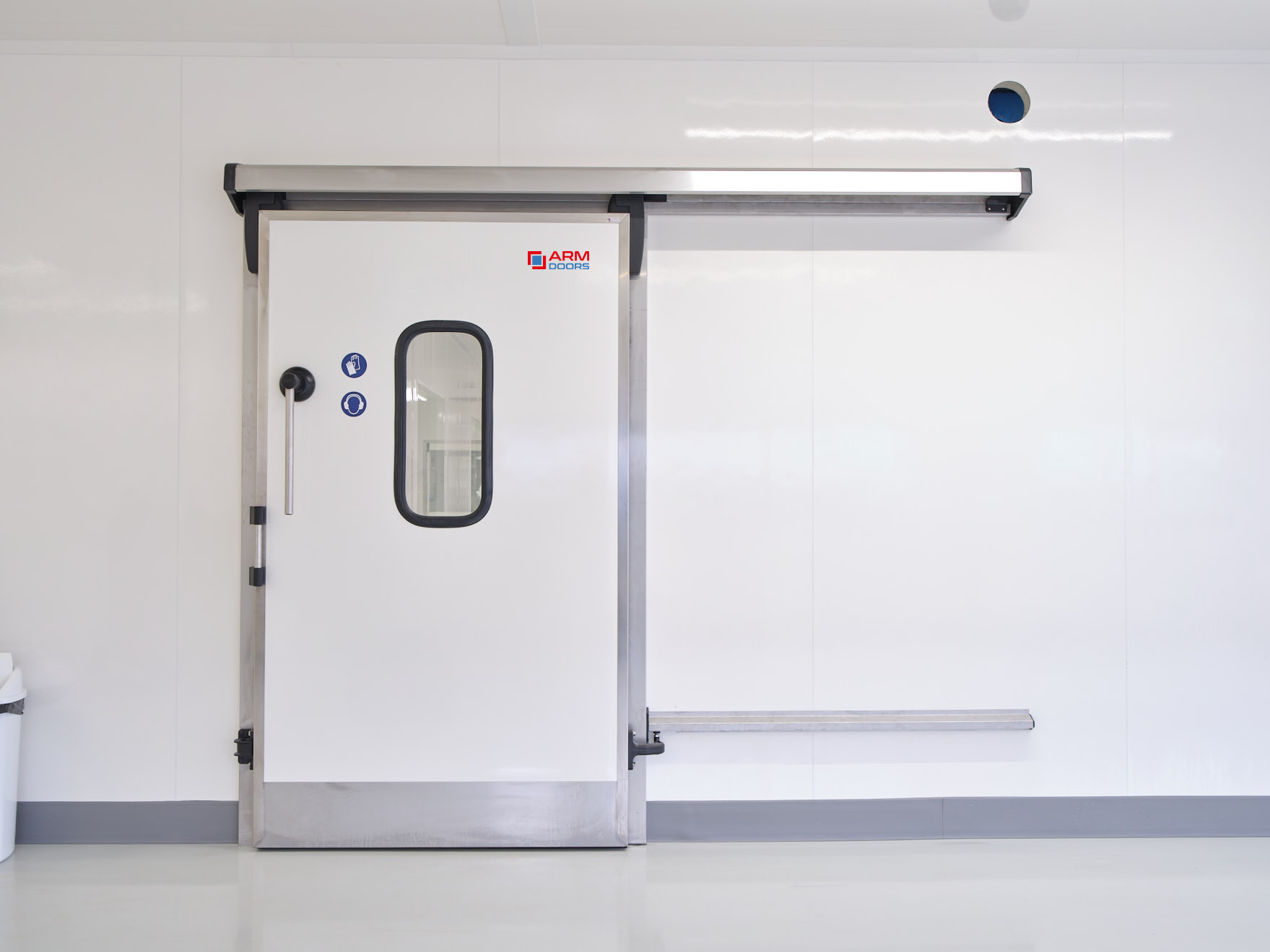 ARM DOORS Koelcel of Vriescel schuifdeur FRP